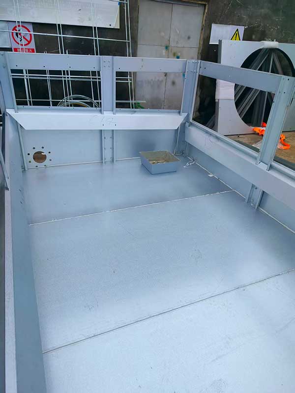 成都闭式冷却塔组装现场,闭式冷却塔组装